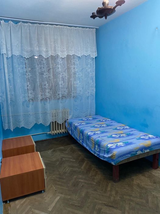 Inchiriere apartament 3 camere semidecomandat - Pitesti Craiovei