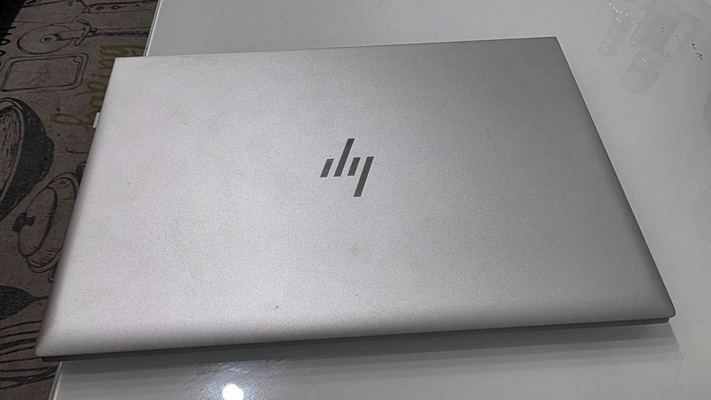 Laptop HP Elite book 840 G8