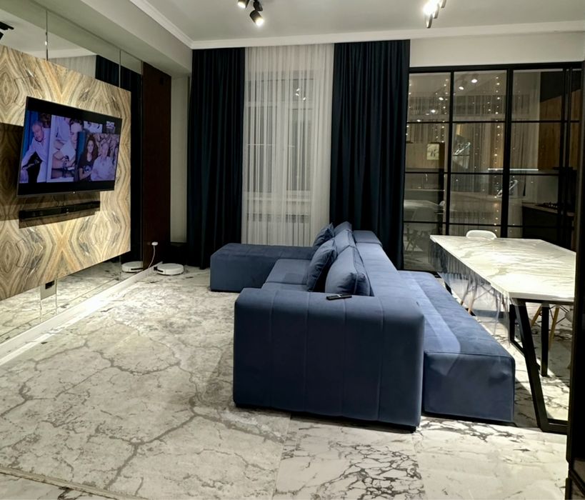 Продам диван в хорошем состоянии