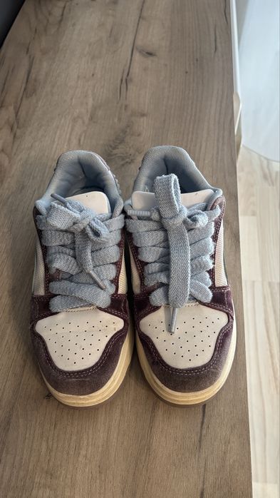 Adidasi Puma marimea 36
