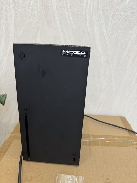 Продам Xbox X-series 1 Tb, с подпиской вместе