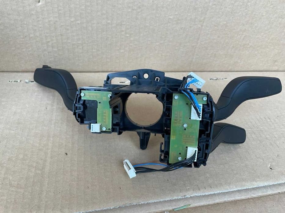 Лентов кабел и лостове за чистачки и темпомат AUDI A3 8V