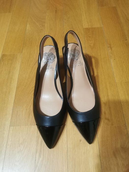 Нови дамски обувки от естествена кожа