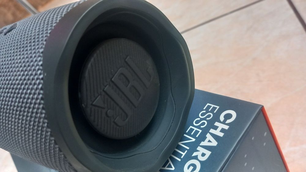 JBL esential 2 40W