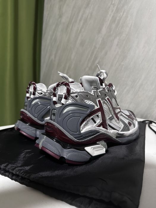 Balenciaga Runner