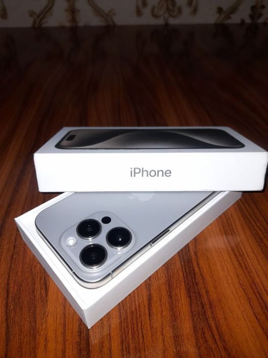 Iphone 15 pro titanium 256gb sim
