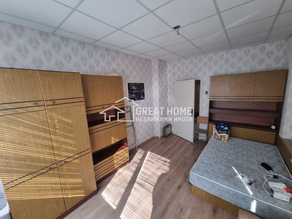 Дава се под наем Тристаен апартамент в Търговище, Боровец - 70 кв.м за 244.8 € - Снимка #3