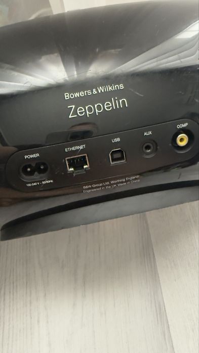 Bowers & wilkins zeppelin air boxa activa premium premiate