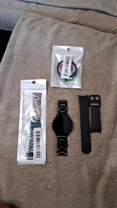 Смарт часовник Samsung Galaxy Watch 5