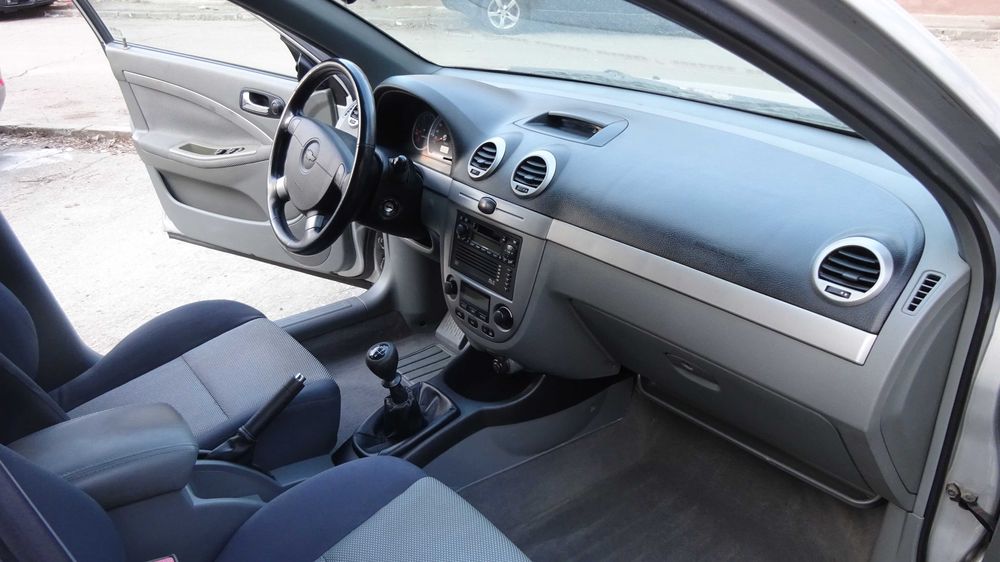 Autoturism Chevrolet Lacetti SW