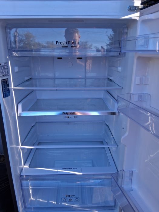 Frigider Samsung, 385 l, Clasa A+, Full No Frost, H 178 cm, Argintiu, (cod RT38FDAADSP) posibilitate  transport, manipulare

 4.03