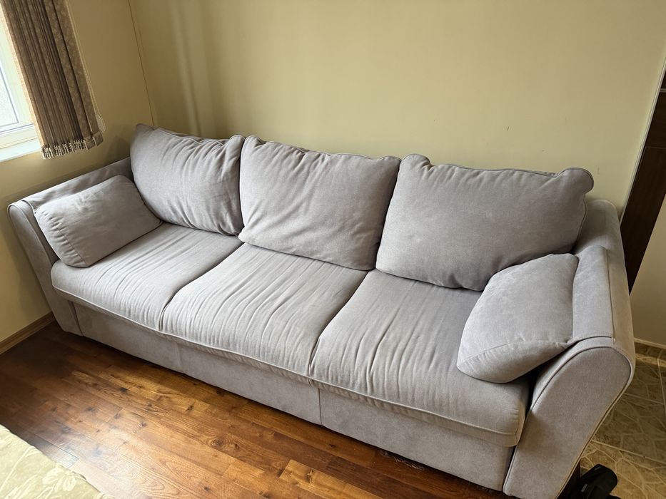 Разтегателен диван