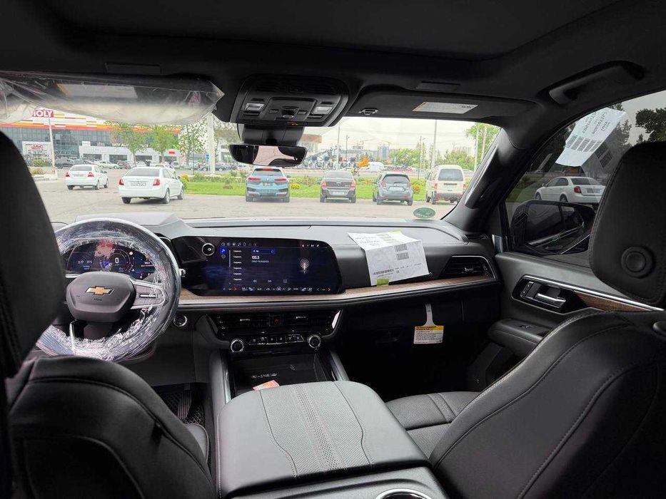 Chevrolet Tahoe 2025 — 4