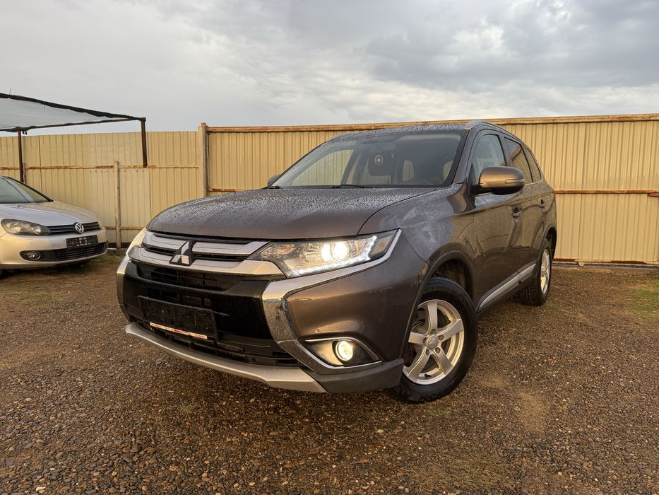 MITSUBISHI Outlander 2016 — imagine 2