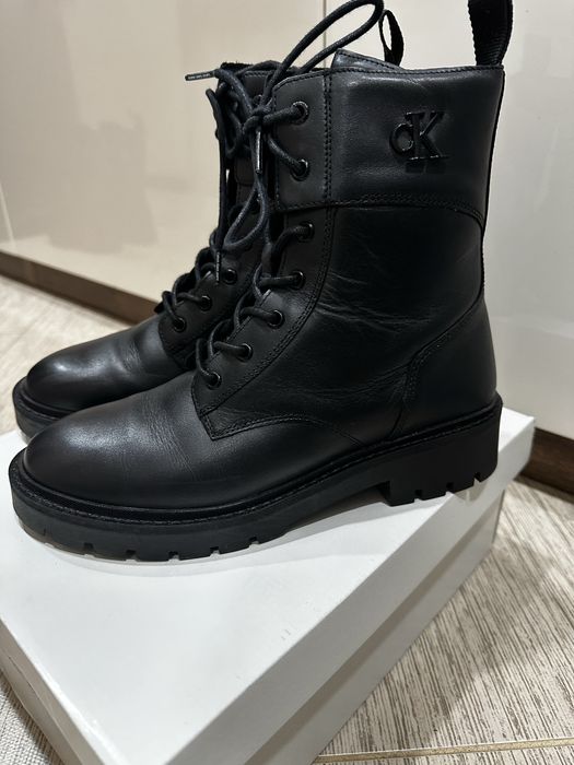 Calvin Klein Jeans кожени боти / кубинки – №39