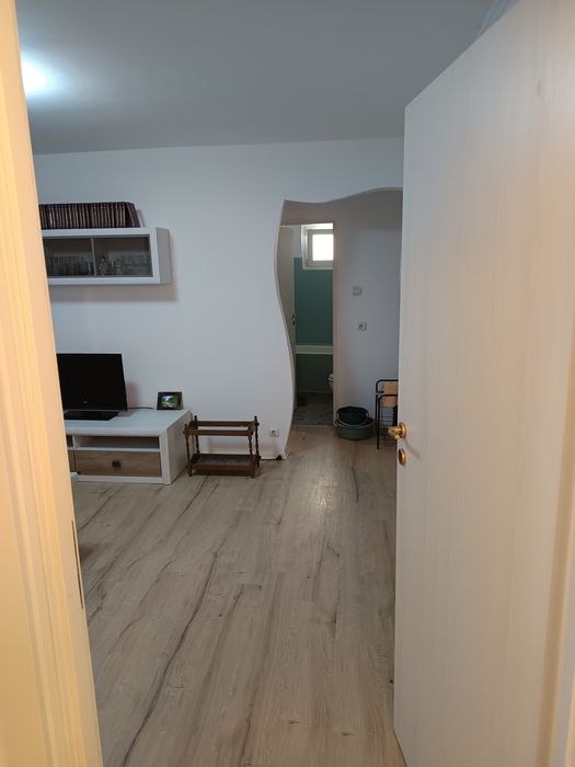 Apartament de închiriat
