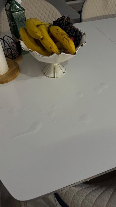 Стол со стульями