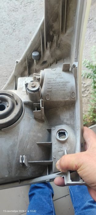 Продам фара от Тойота Прада 120
