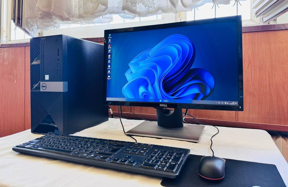 Мат.плата DELL, CPU i3-6100, ОЗУ 12GB, SSD 256GB + HDD 500GB