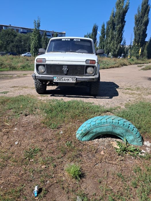 Нива 3 дверкаВаз 21213