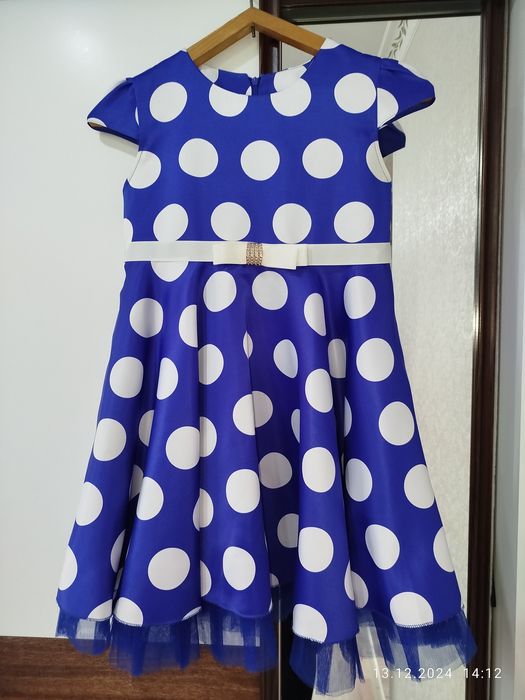 Платье на девочку. Размер 38-40