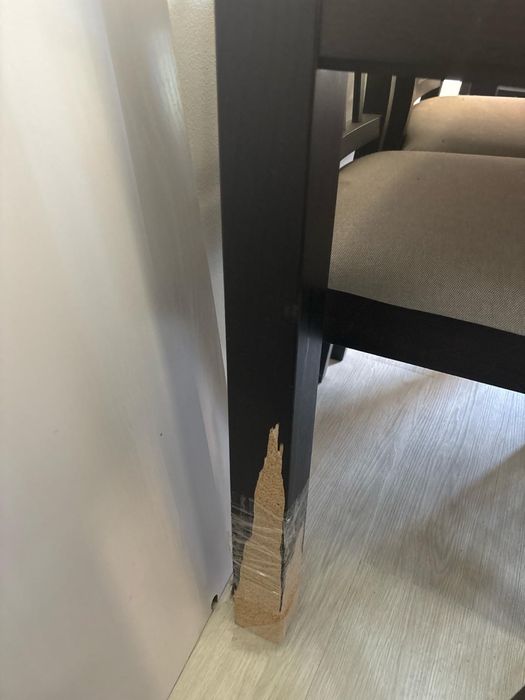 Masa extensibila cu 6 scaune