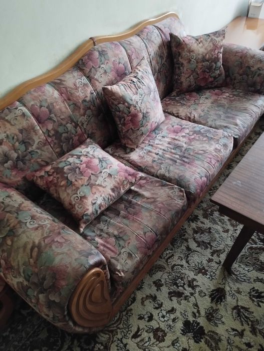 Дивани и фотьойл парен бук италианска