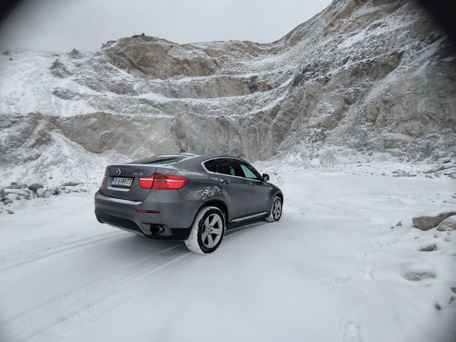 Продава се БМВ Х6 2011