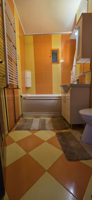 Închiriez apartament 3 camere decomandat 1 Mai
