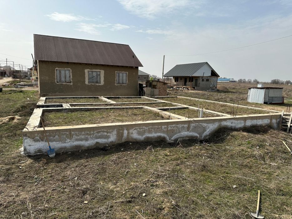 Участок 10 соток ровный