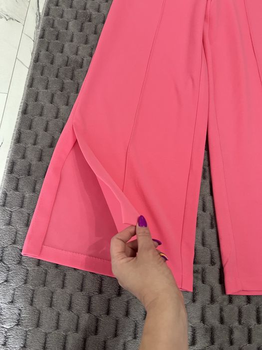 Панталони по 15€