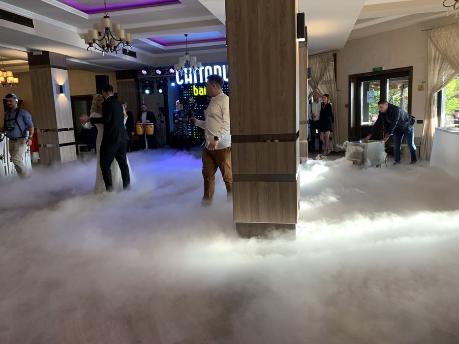 Bacau Fum gheata carbonica