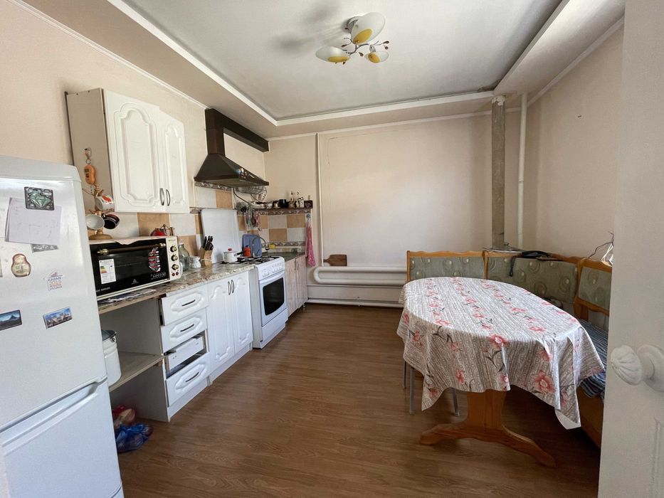 Yangibozor uy sotiladi - 116м2, uchastok 20 sot, Qorasuv boyida