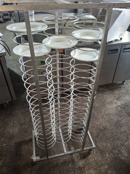 Количка за чинии/ тави за пица