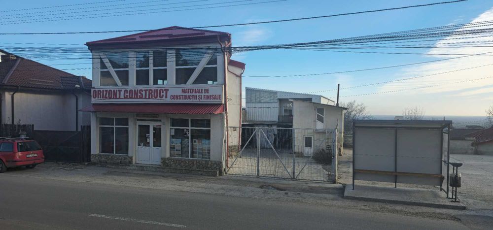 Spații comerciale de închiriat