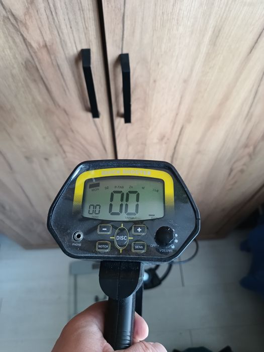 Метал детектор MD 4060