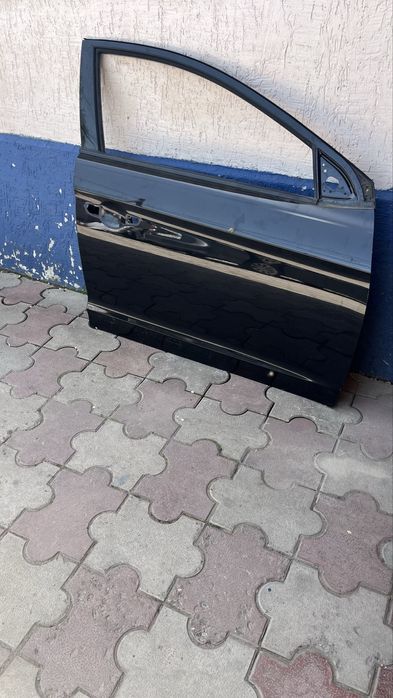 Даерь двери  Hyundai Elantra AD