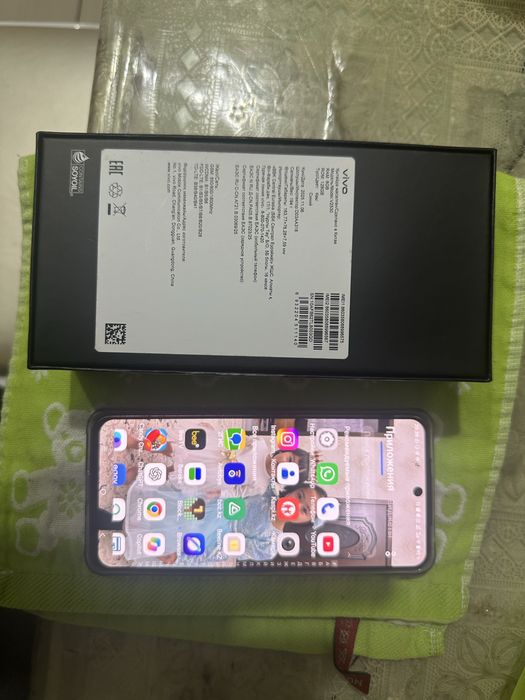 Продается Vivo V60 lite 8/128