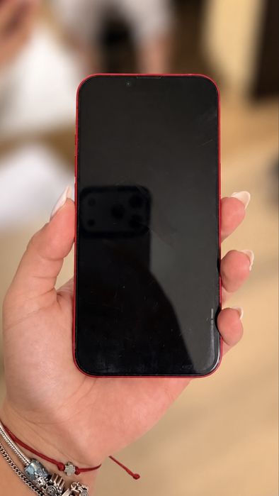 Iphone 13  128 gb червен
