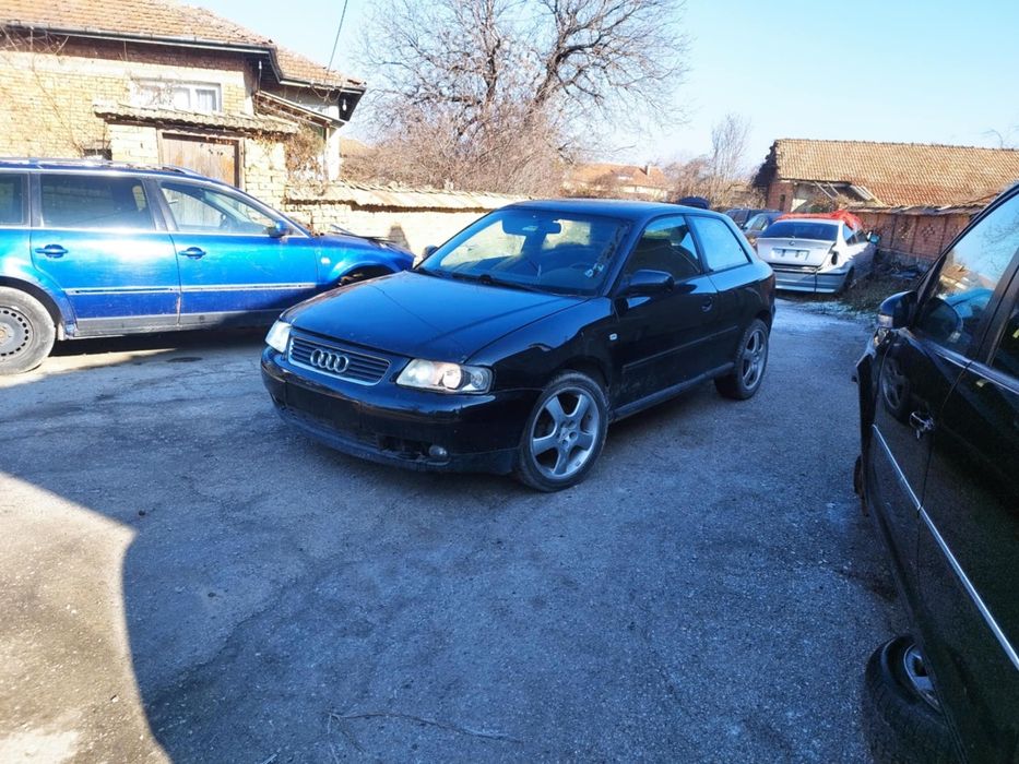 Продавам Ауди А3 1.6 фейслифт На части