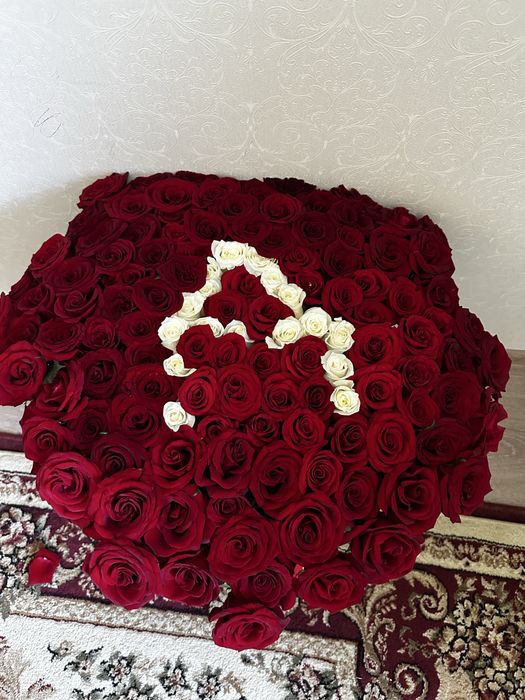 Цветы 101 роза б/у
