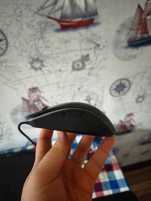 Игровая мышка hyperx pulsefire surge