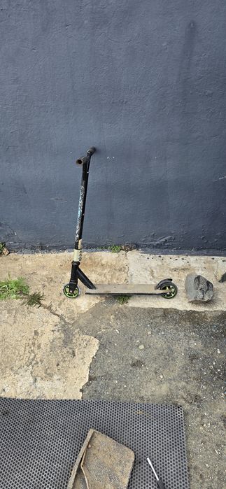 Продам трюковой самокат