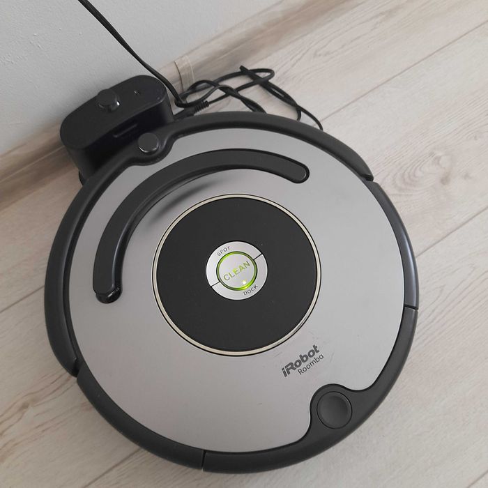 Робот за почистване на дома I Robot Roomba