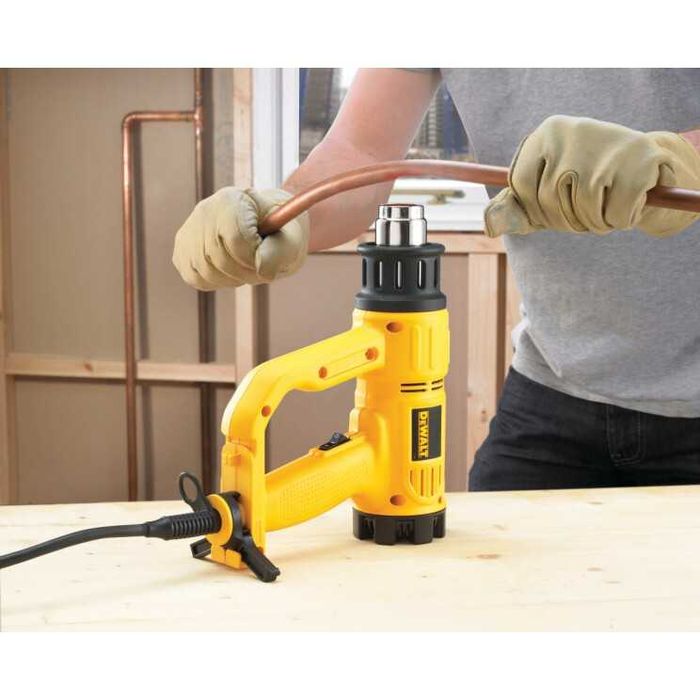 Пистолет за горещ въздух DeWALT D26411, 1800 W