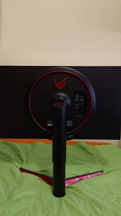 LG монитор, 27инча, 144херца, IPS