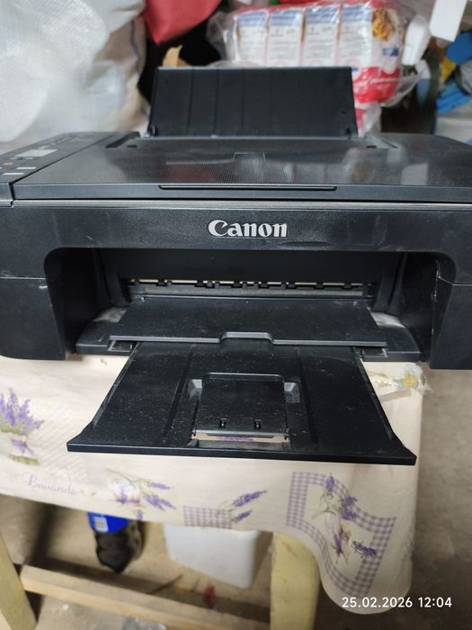 Vând imprimanta canon Pixma