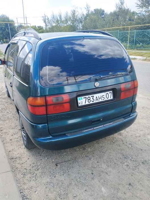 Фольксваген Шаран