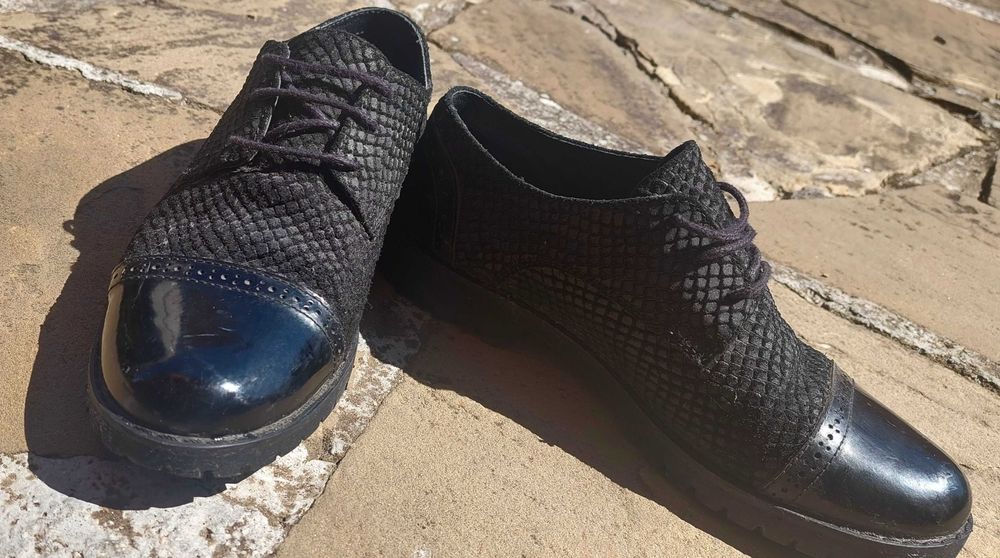 Дамски обувки от естествена кожа