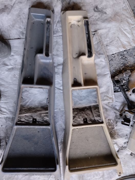 Элементы салона Мерседес 190 продам